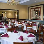 Doubletree Suites By Hilton Hotel & Conference Center Chicago-Downers Grove 