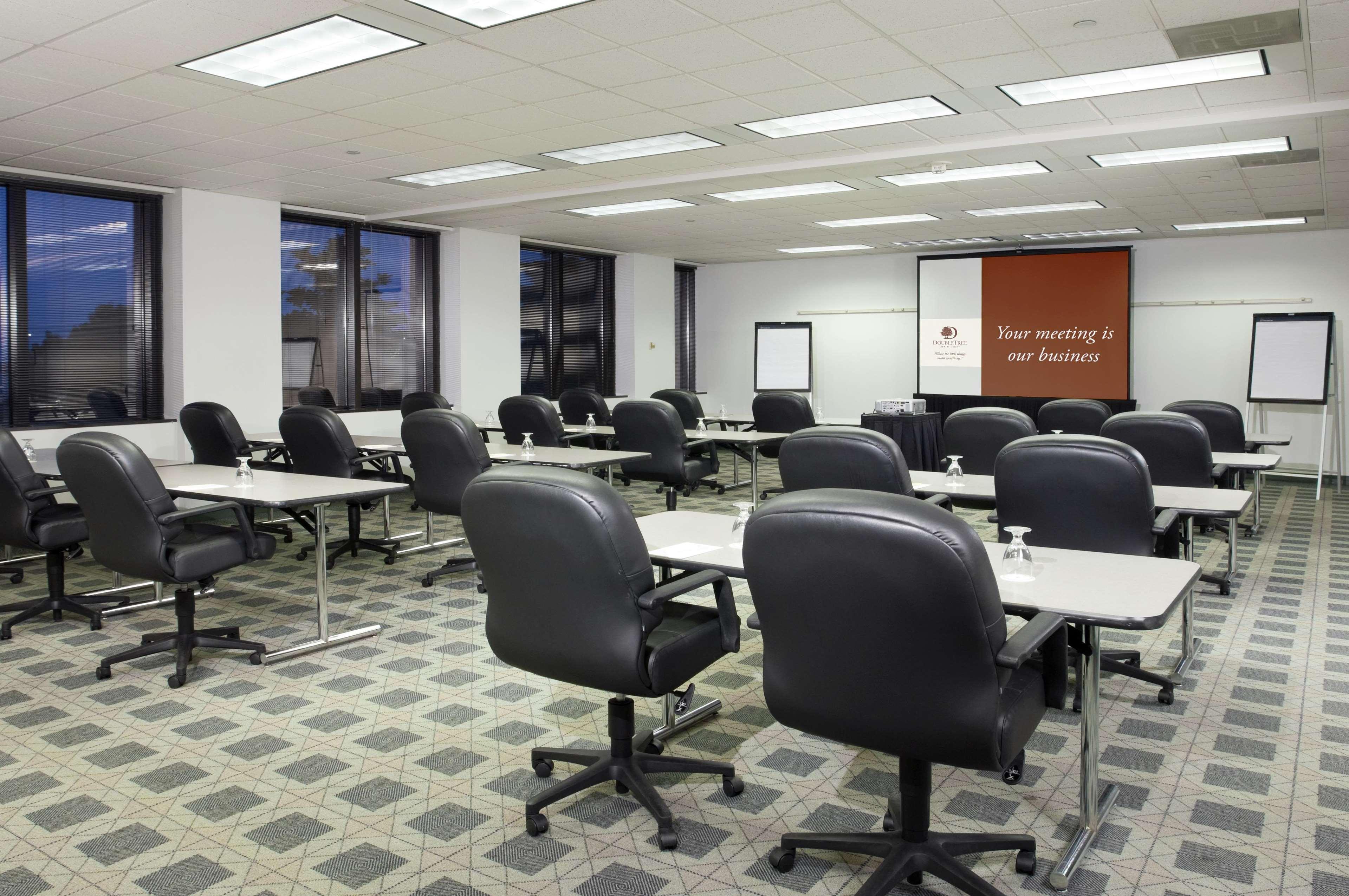 Doubletree By Hilton & Conference Center Chicago-downers Grove Hotel Downers Grove